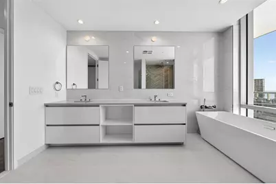 400 Central Avenue #2307, Saint Petersburg, FL 33701 - Photo 26