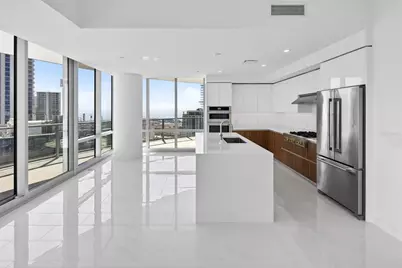 400 Central Avenue #2307, Saint Petersburg, FL 33701 - Photo 16