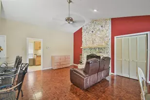 4375 Sedley Ln, Sarasota, FL 34241 - Photo 10
