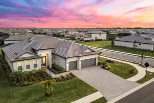 15306 Golden Beam Pl, Bradenton, FL 34211 - Photo 2