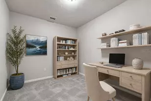 8363 Enclave Way, Sarasota, FL 34243 - Photo 12
