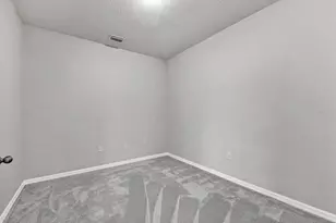 8363 Enclave Way, Sarasota, FL 34243 - Photo 20