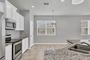 8363 Enclave Way, Sarasota, FL 34243 - Photo 10