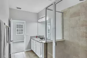 8363 Enclave Way, Sarasota, FL 34243 - Photo 16