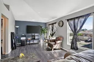 5564 Loma Vista Loop, Davenport, FL 33896 - Photo 6