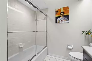 4531 Las Brisas Ln, Sarasota, FL 34238 - Photo 36