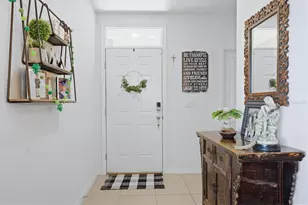 5873 Calla Lilly Dr, Sarasota, FL 34232 - Photo 6