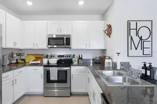 5873 Calla Lilly Dr, Sarasota, FL 34232 - Photo 18