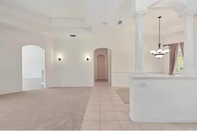 4920 Old Oakleaf Drive, Sarasota, FL 34233 - Photo 4