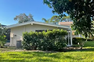 1804 Baywood Dr, Sarasota, FL 34231 - Photo 18