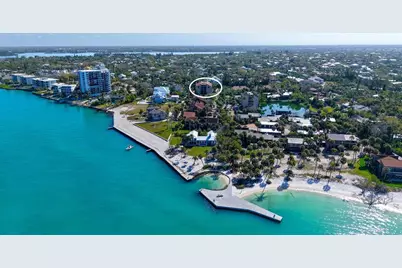 4900 Ocean Boulevard #304, Sarasota, FL 34242 - Photo 2