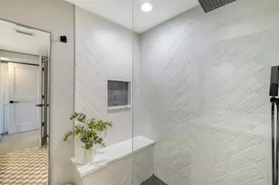 4900 Ocean Blvd, Sarasota, FL 34242 - Photo 36