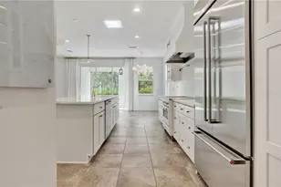 2288 Midnight Pearl Dr, Sarasota, FL 34240 - Photo 24