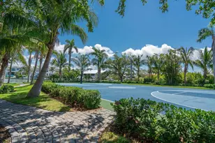 1423 Hillview Dr, Sarasota, FL 34239 - Photo 62