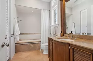 1423 Hillview Dr, Sarasota, FL 34239 - Photo 44