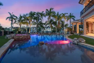 1423 Hillview Dr, Sarasota, FL 34239 - Photo 10