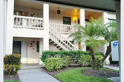 7143 Wood Creek Drive #203, Sarasota, FL 34231 - Photo 2