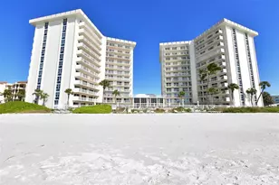 2301 Gulf of Mexico Dr, Longboat Key, FL 34228 - Photo 34