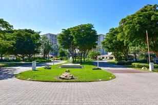 2301 Gulf of Mexico Dr, Longboat Key, FL 34228 - Photo 26