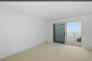 2301 Gulf of Mexico Dr, Longboat Key, FL 34228 - Photo 18