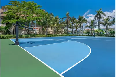 1435 Hillview Drive, Sarasota, FL 34239 - Photo 12