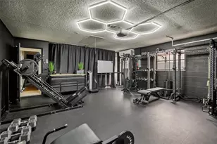 5753 Colonial Oaks Blvd, Sarasota, FL 34232 - Photo 28