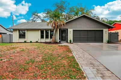 5753 Colonial Oaks Boulevard, Sarasota, FL 34232 - Photo 2