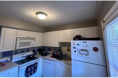 313 Oak Rose Lane #101, Tampa, FL 33612 - Photo 6