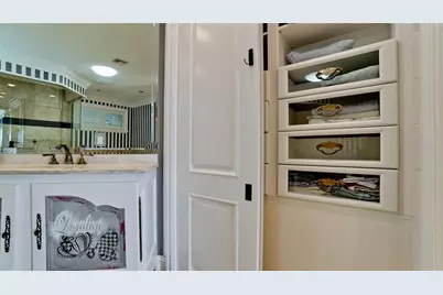 8213 Midnight Pass Road, Sarasota, FL 34242 - Photo 26