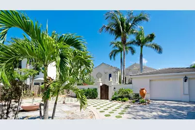 8213 Midnight Pass Road, Sarasota, FL 34242 - Photo 4