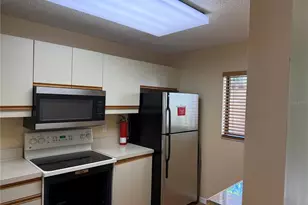 5547 Ashton Lake Dr, Sarasota, FL 34231 - Photo 14