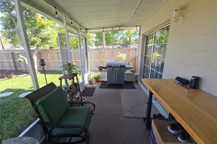 1411 29th St W, Bradenton, FL 34205 - Photo 28