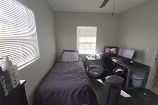 1411 29th St W, Bradenton, FL 34205 - Photo 10