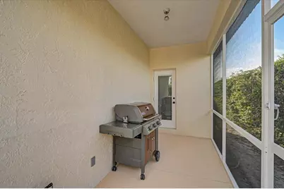 4422 McIntosh Lake Avenue, Sarasota, FL 34233 - Photo 34