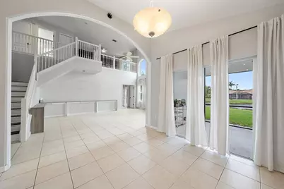 8328 Haven Harbour Way, Bradenton, FL 34212 - Photo 2