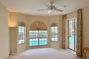 7402 Fairlinks Ct, Sarasota, FL 34243 - Photo 12