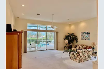 7402 Fairlinks Court, Sarasota, FL 34243 - Photo 8