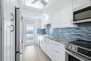 1150 Tarpon Center Dr, Venice, FL 34285 - Photo 16