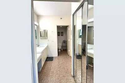 1095 Gulf Of Mexico Drive #104, Longboat Key, FL 34228 - Photo 16