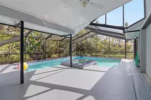 4301 Brackenwood Ct, Sarasota, FL 34232 - Photo 12