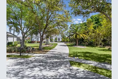 7517 Coventry Court, Lakewood Ranch, FL 34202 - Photo 76