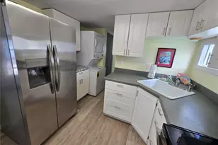 106 Aura St, Englewood, FL 34223 - Photo 4
