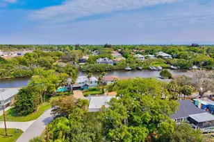 5110 Admiral Pl, Sarasota, FL 34231 - Photo 60