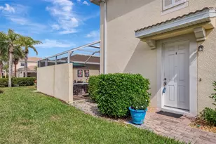 1585 Dorgali Dr, Sarasota, FL 34238 - Photo 4