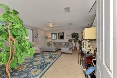 1585 Dorgali Drive, Sarasota, FL 34238 - Photo 6