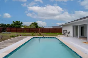 821 Silver Springs Terrace NW, Port Charlotte, FL 33948 - Photo 24