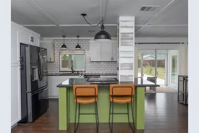 821 Silver Springs Terrace NW, Port Charlotte, FL 33948 - Photo 8