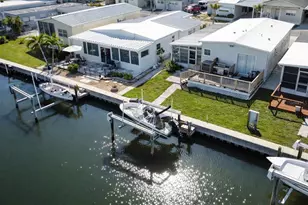 230 Bimini Dr, Palmetto, FL 34221 - Photo 2