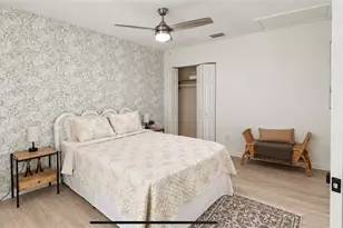 2343 Eugene St, Sarasota, FL 34231 - Photo 14