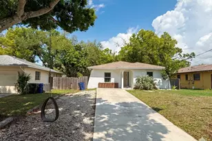 2343 Eugene St, Sarasota, FL 34231 - Photo 4